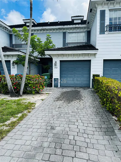 3507 NW 13th St Lauderhill FL