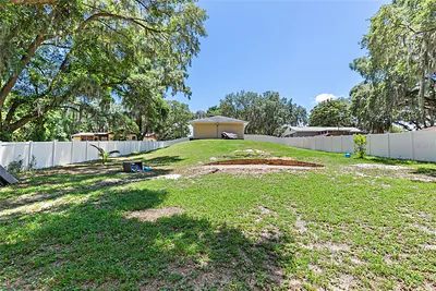 206 E CATAWBA Fruitland Park FL