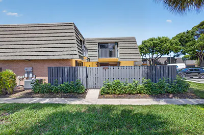 3501 35th Way, West Palm Beach, FL 33407 West Palm Beach FL