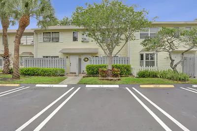 147 SW 3rd Street, Pompano Beach, FL 33060 Pompano Beach FL