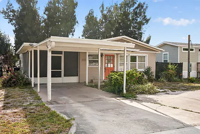 5511 3RD STREET W Bradenton FL