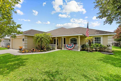 2585 SW National Circle Port St Lucie FL