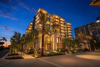 305 Briny Avenue 301 #301 Pompano Beach FL