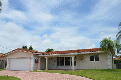 641 SE 11th Street Pompano Beach FL