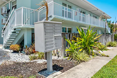 420 TYLER AVENUE 4-3 #4-3 Cape Canaveral FL