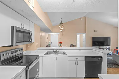 3874 Lyons Road 305-6, Coconut Creek, FL 33073 #305-6 Coconut Creek FL