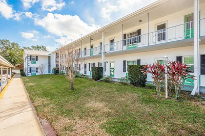 200 GLENNES LANE 205 #205 Dunedin FL