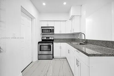 2135 NE 170th Street 3, North Miami Beach, FL 33162 #3 North Miami Beach FL
