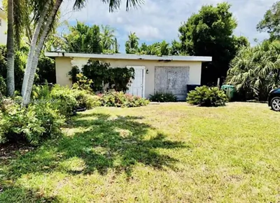 2616 NE 214th Street, Miami, FL 33180 Miami FL