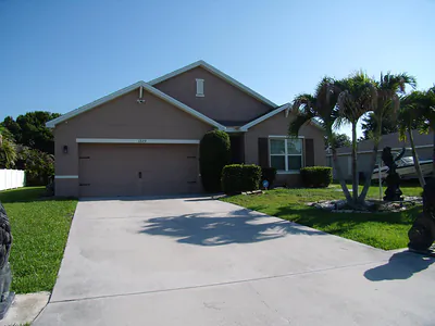 1229 SW Albenga Avenue Port St Lucie FL