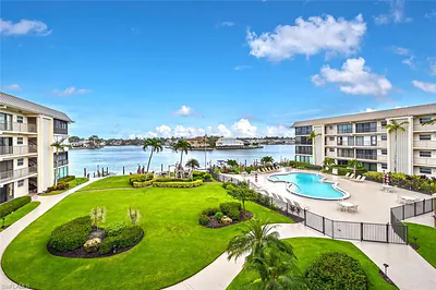 3200 Gulf Shore BLVD N 308 #308 NAPLES FL