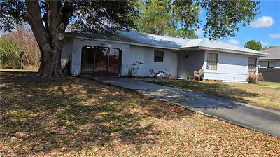 5036 SE Tradewinds CIR LABELLE FL