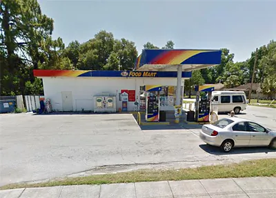 123 S US 17-92 Debary FL