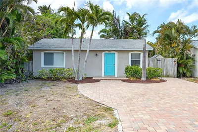 856 104th AVE N NAPLES FL