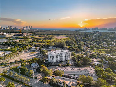 13800 Highland Dr 504 #504 North Miami Beach FL