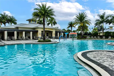 2591 vine AVE NAPLES FL