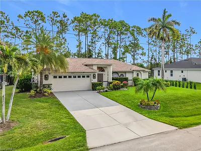 4608 29th ST SW LEHIGH ACRES FL