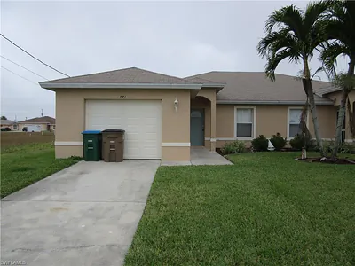 271 SW 4th ST 271 #271 CAPE CORAL FL