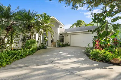20 Heritage WAY NAPLES FL