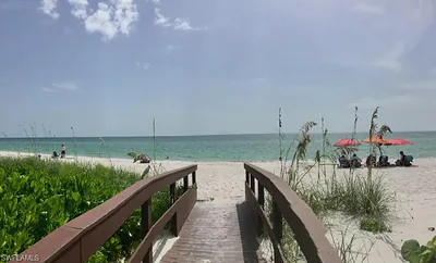 2901 Crayton RD NAPLES FL