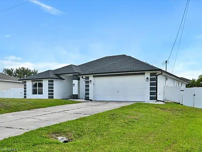 25 NW 29th PL CAPE CORAL FL