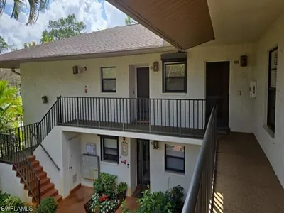 1733 Courtyard WAY B205 #B205 NAPLES FL