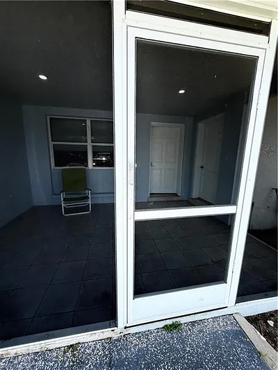 4375 Golden Gate PKWY NAPLES FL