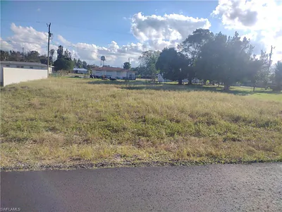 710 Fillmore AVE LEHIGH ACRES FL