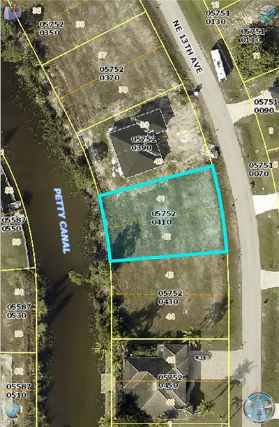 3714 NE 13th AVE CAPE CORAL FL