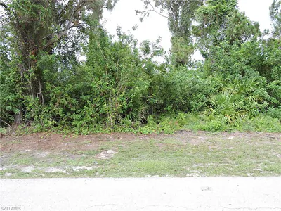 4754 28th ST SW LEHIGH ACRES FL