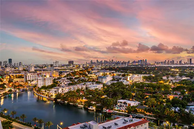 2655 Collins Ave 2302 #2302 Miami Beach FL