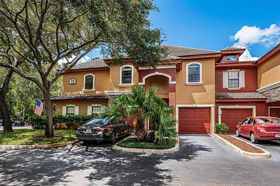 2138 CHIANTI PLACE 142 #142 Palm Harbor FL