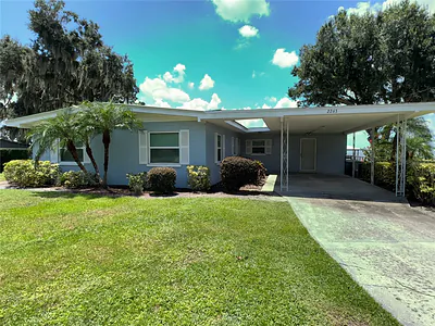 2263 LAKE REEDY BOULEVARD N Frostproof FL