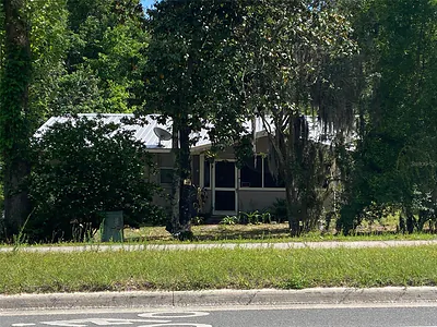 1129 STATE ROAD 20 Interlachen FL