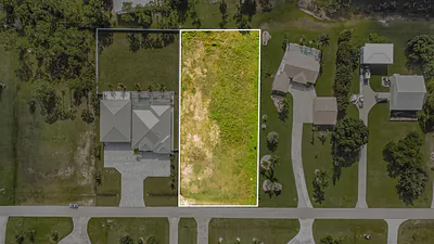 18742 Crosswind Avenue, North Fort Myers, FL 33917 North Fort Myers FL