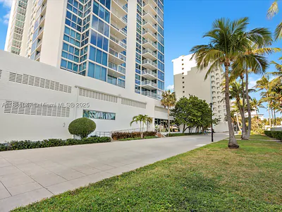 2655 Collins Avenue 510, Miami Beach, FL 33140 #510 Miami Beach FL