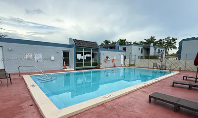 160 SW 30th Ave 109A #109A Miami FL