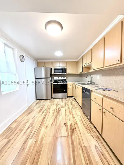 1201 NE 191st St G304 #G304 Miami FL