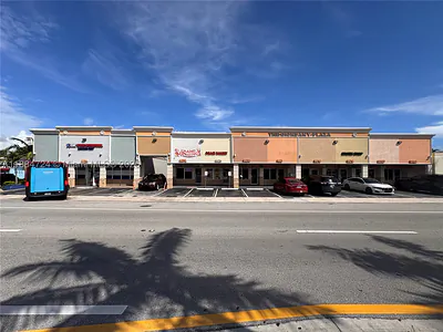 5829 W Hallandale Beach Boulevard 5821B, West Park, FL 33023 #5821B West Park FL