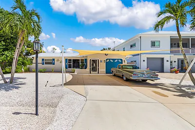 2368 DATE STREET St James City FL