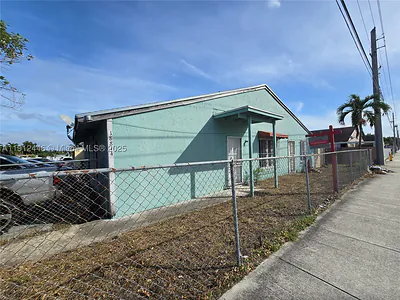 18814 NW 46th Ave Miami Gardens FL