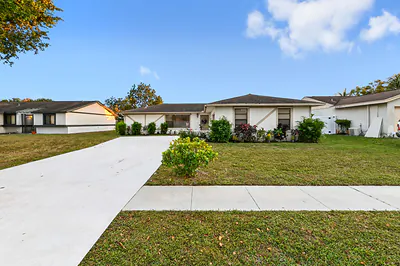 2531 Doral Way, Riviera Beach, FL 33407 Riviera Beach FL