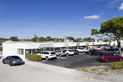 2101 N Dixie Highway 2101, Lake Worth Beach, FL 33460 #2101 Lake Worth Beach FL