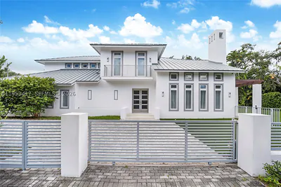 6900 Barquera St Coral Gables FL