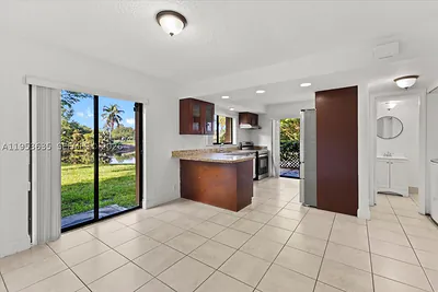 181 Wimbledon Lakes Drive 181, Plantation, FL 33324 #181 Plantation FL
