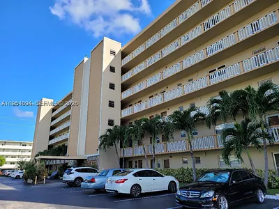 319 NE 14th Avenue 607, Hallandale Beach, FL 33009 #607 Hallandale Beach FL