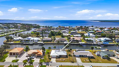 133 COLONIAL STREET SE Port Charlotte FL
