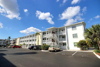 1631 LEISURE DRIVE M36 #M36 Bradenton FL