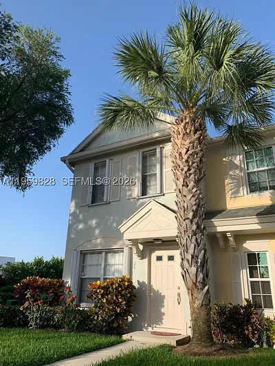 20 Key West Ct Weston FL