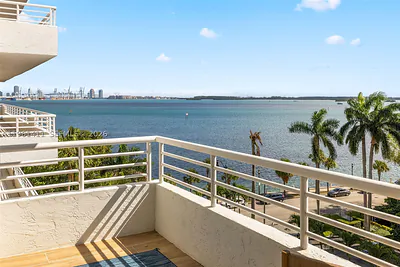 1402 Brickell Bay Drive 603, Miami, FL 33131 #603 Miami FL